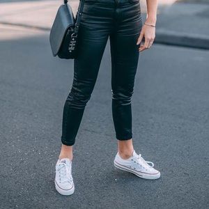 White converse sneakers